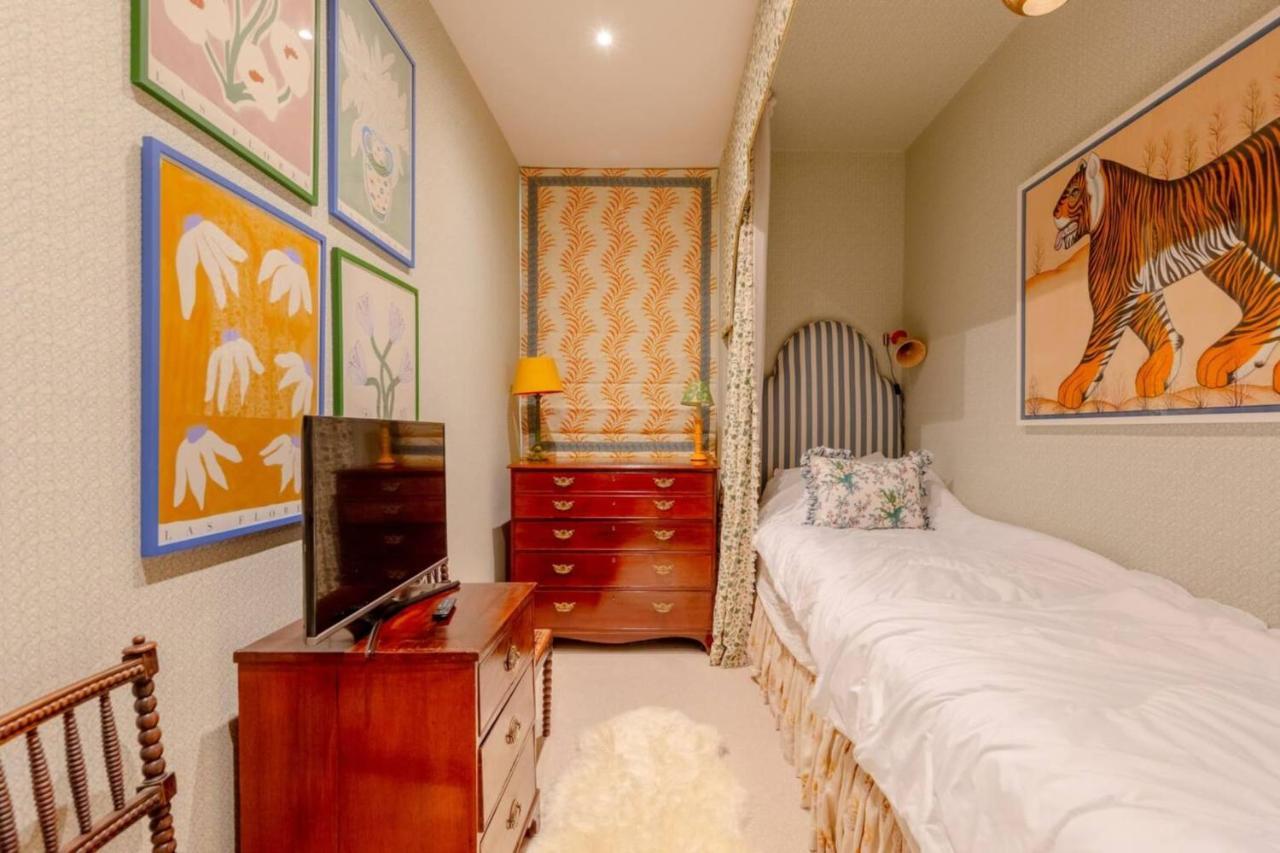 Luxurious & Stylish 2bd House - Bayswater! Apartament Londra