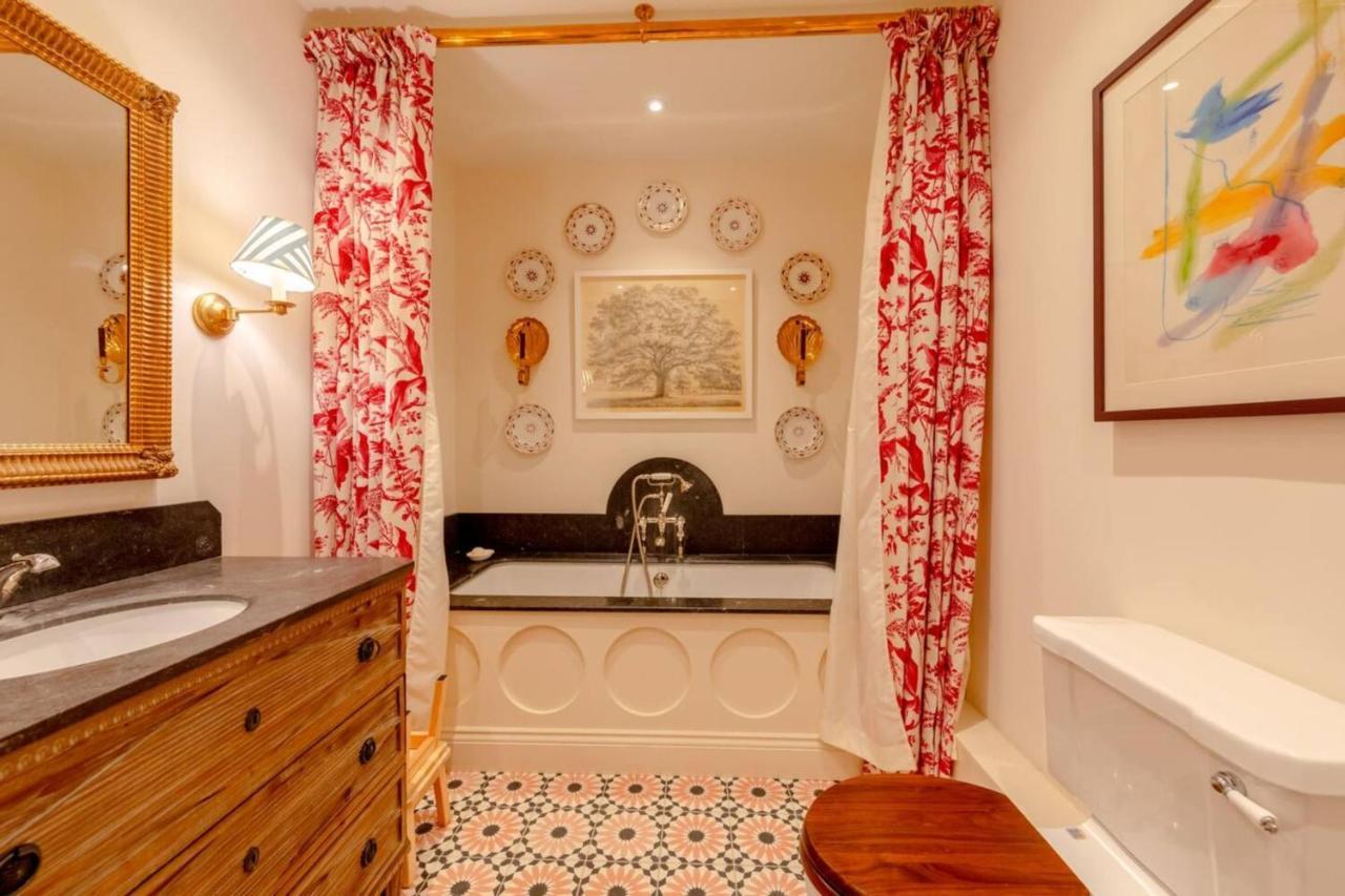 Luxurious & Stylish 2bd House - Bayswater! * Londra