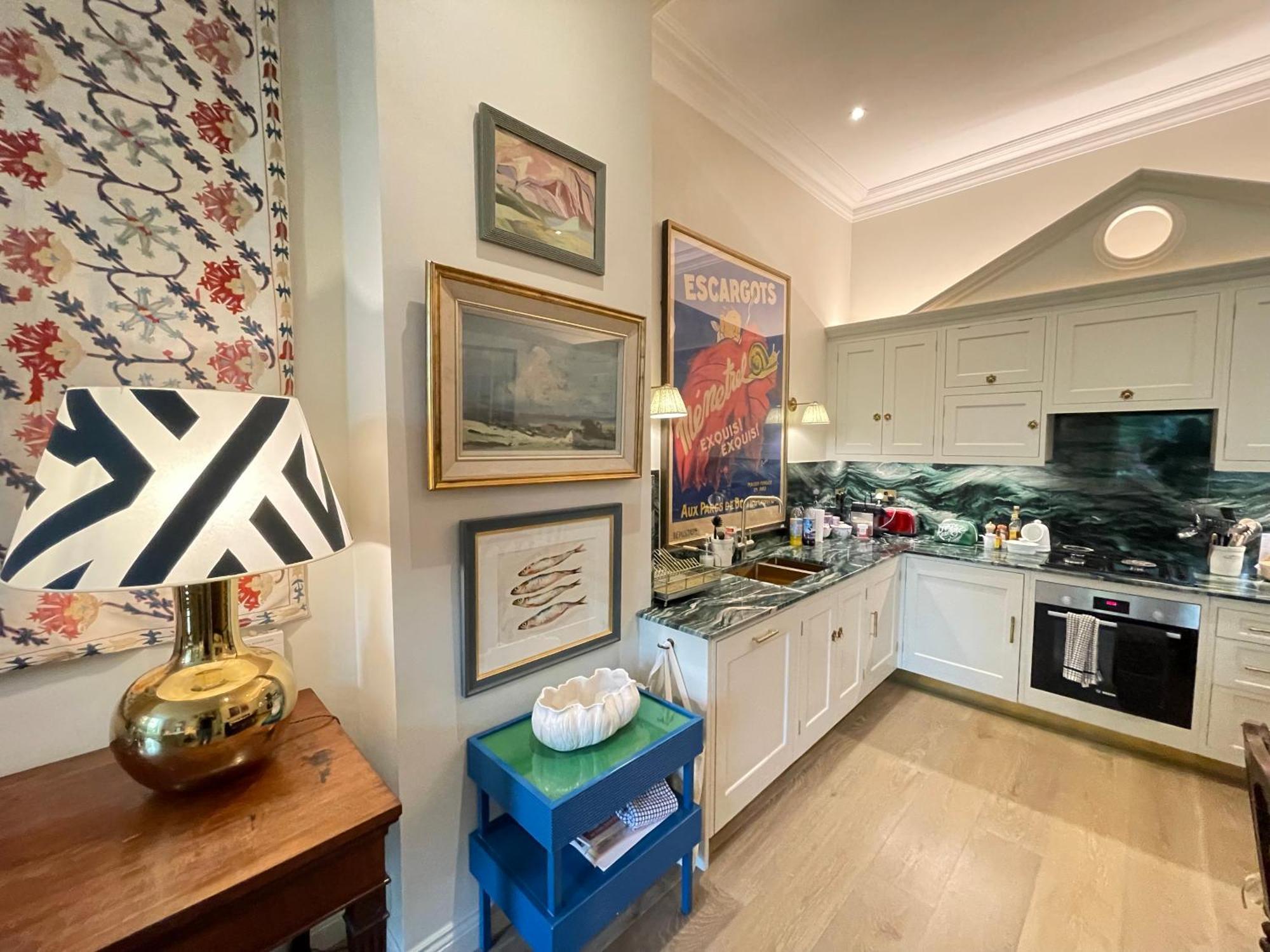 Luxurious & Stylish 2bd House - Bayswater! Londra
